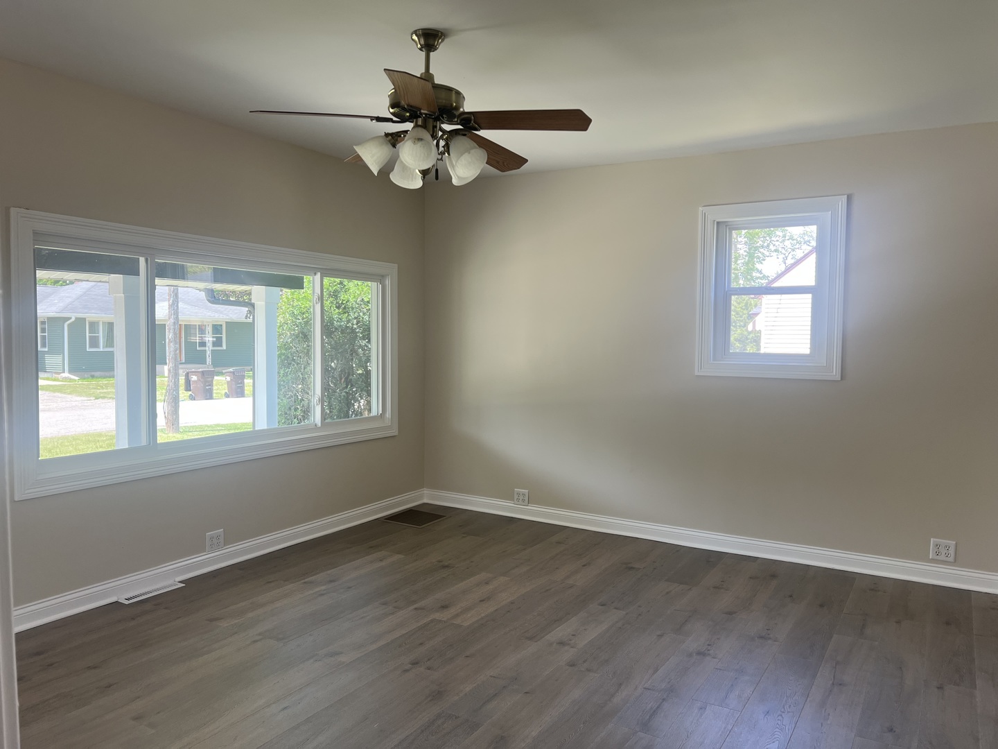 6408 Wayne Street Property Photo 7