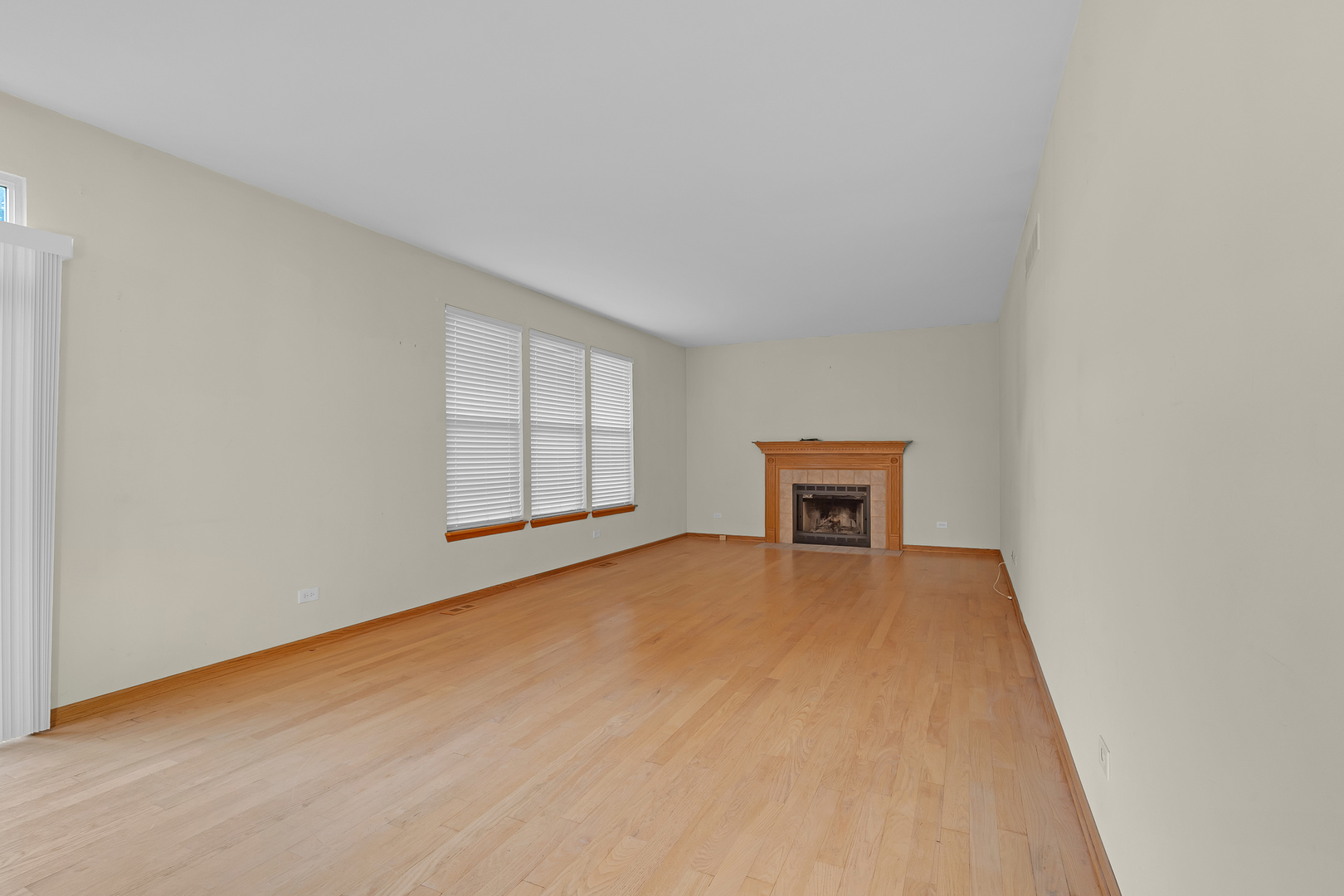 12760642 Property Photo 9