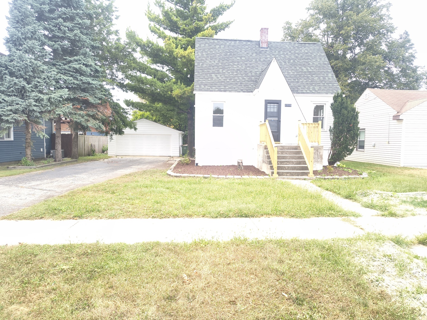 9822 Meade Avenue Property Photo 1
