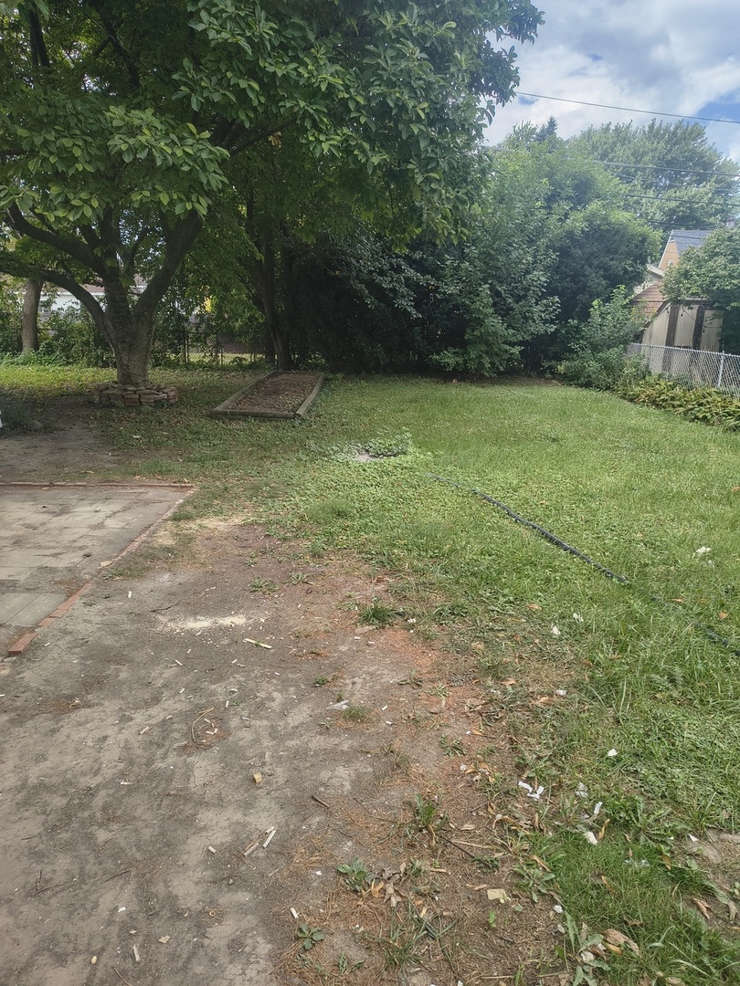 9822 Meade Avenue Property Photo 10