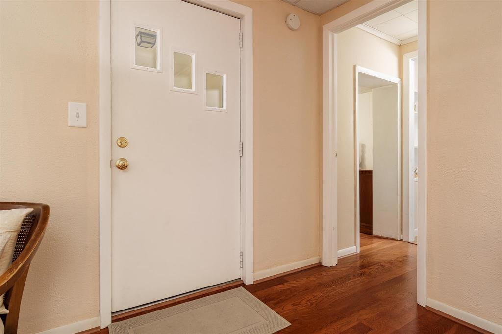 5591 Reimer Drive Property Photo 6