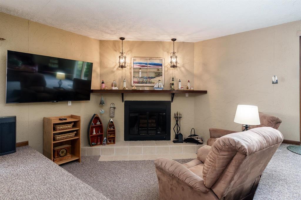 5591 Reimer Drive Property Photo 18