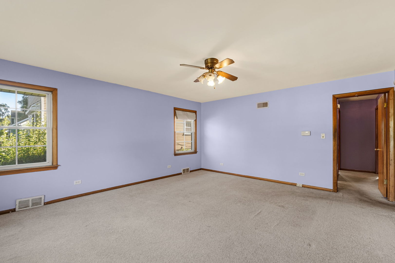 207 N Yale Avenue Property Photo 4