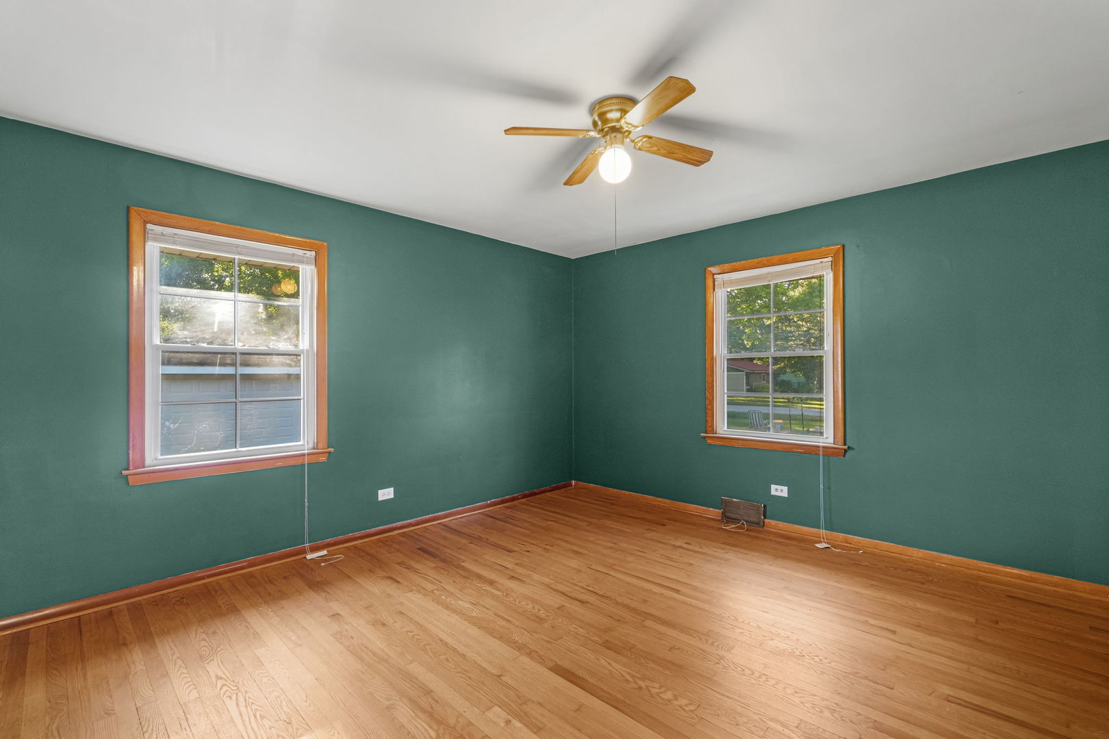 207 N Yale Avenue Property Photo 7