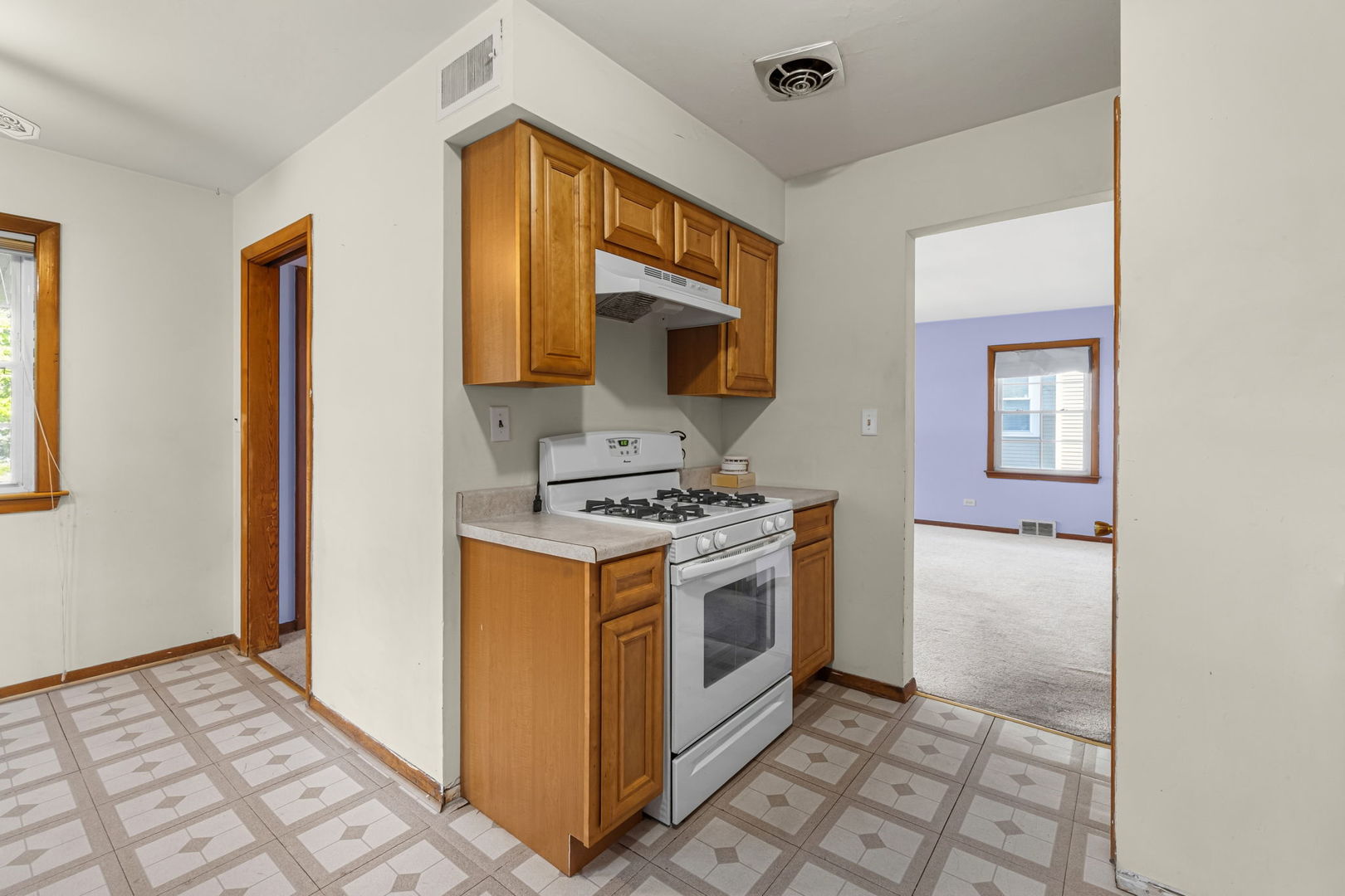 207 N Yale Avenue Property Photo 11