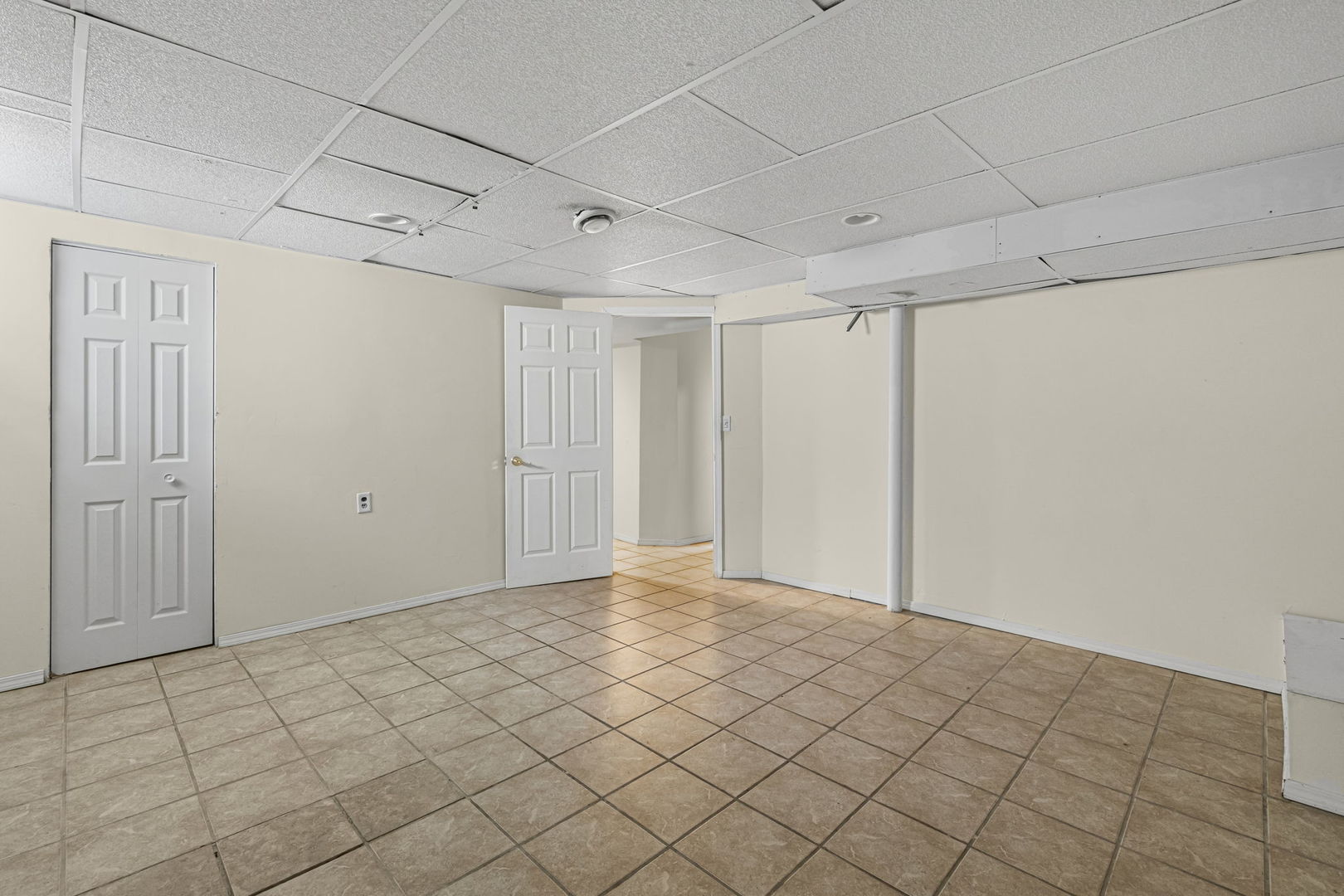 207 N Yale Avenue Property Photo 18