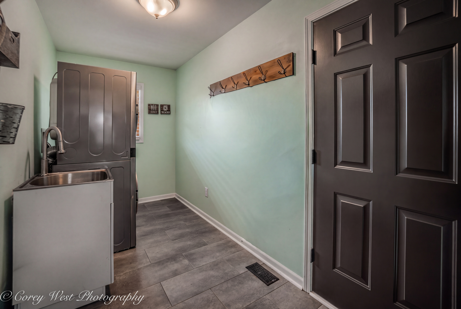 S243 Rowe Road Property Photo 19