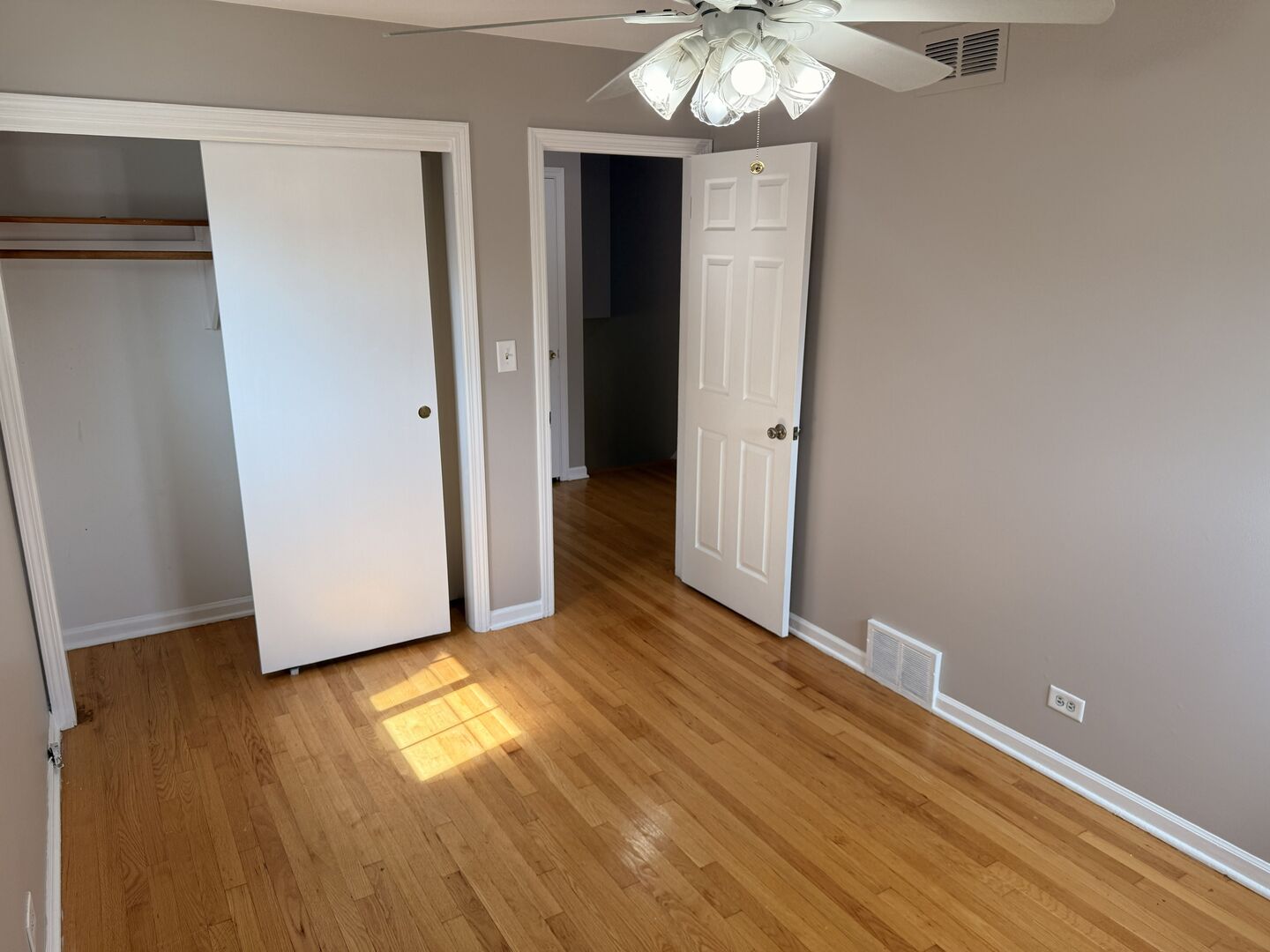 9109 Parkside Avenue 1 Property Photo 10