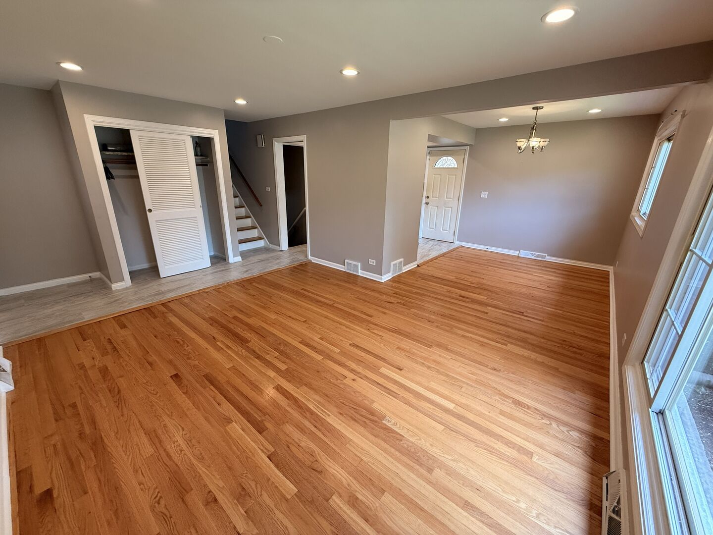 9109 Parkside Avenue 1 Property Photo 12