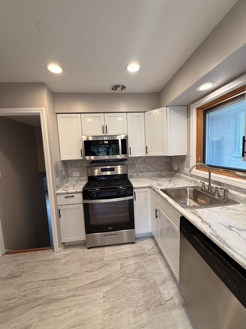9109 Parkside Avenue 1 Property Photo 21