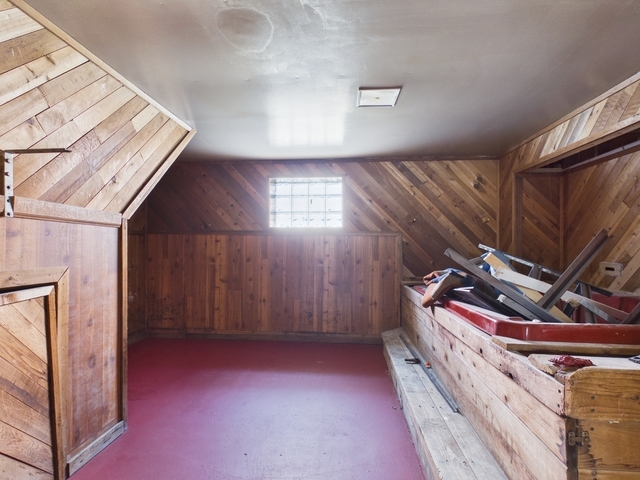 340 156th Place Property Photo 15