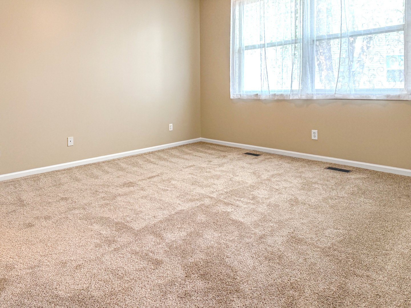 1607 Cadillac Circle Property Photo 14
