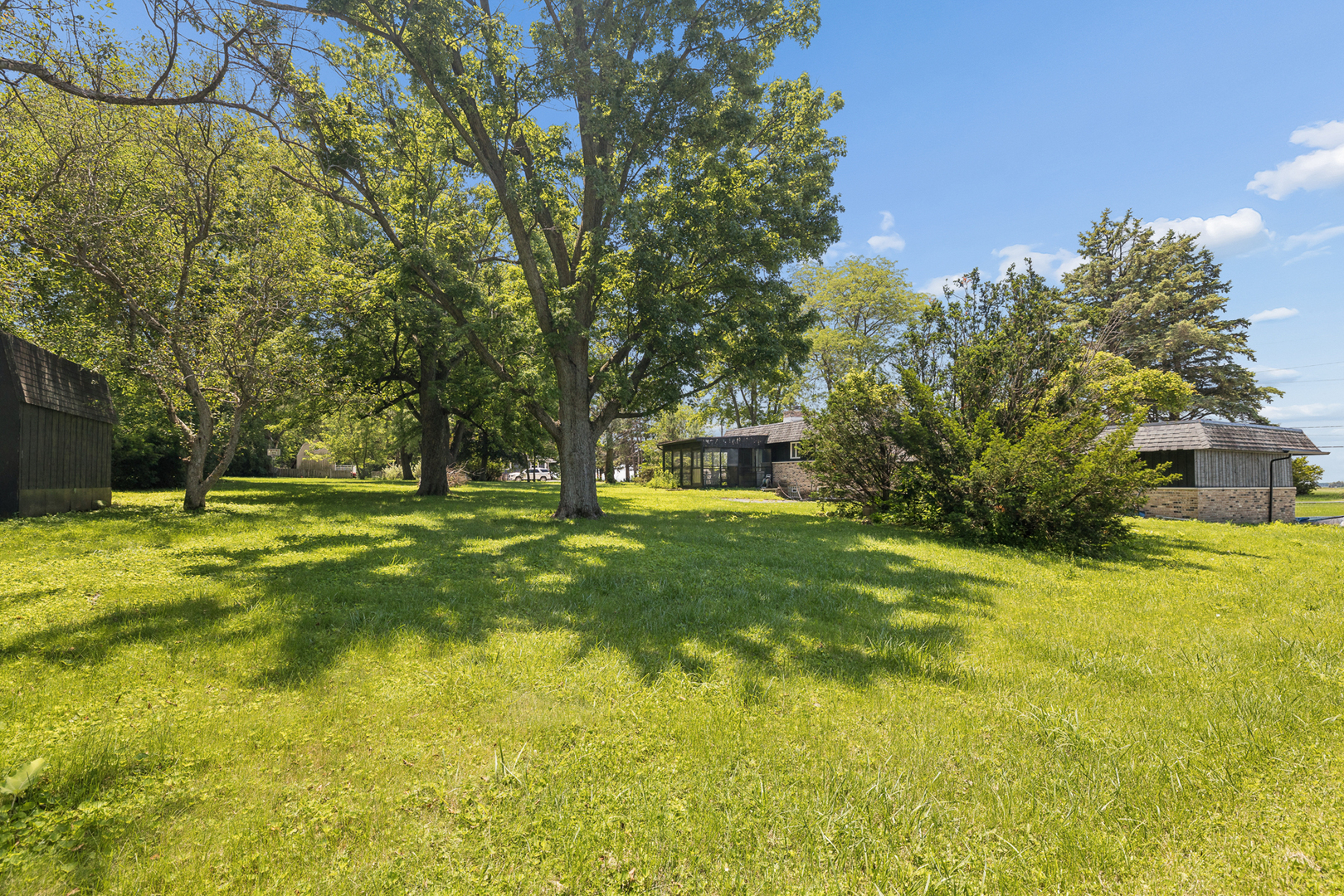 2740 N Cedar Road Property Photo 24