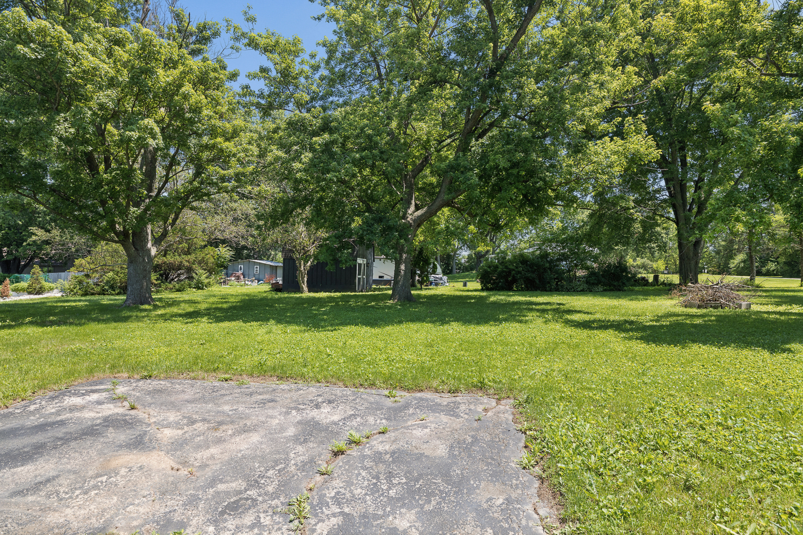 2740 N Cedar Road Property Photo 25