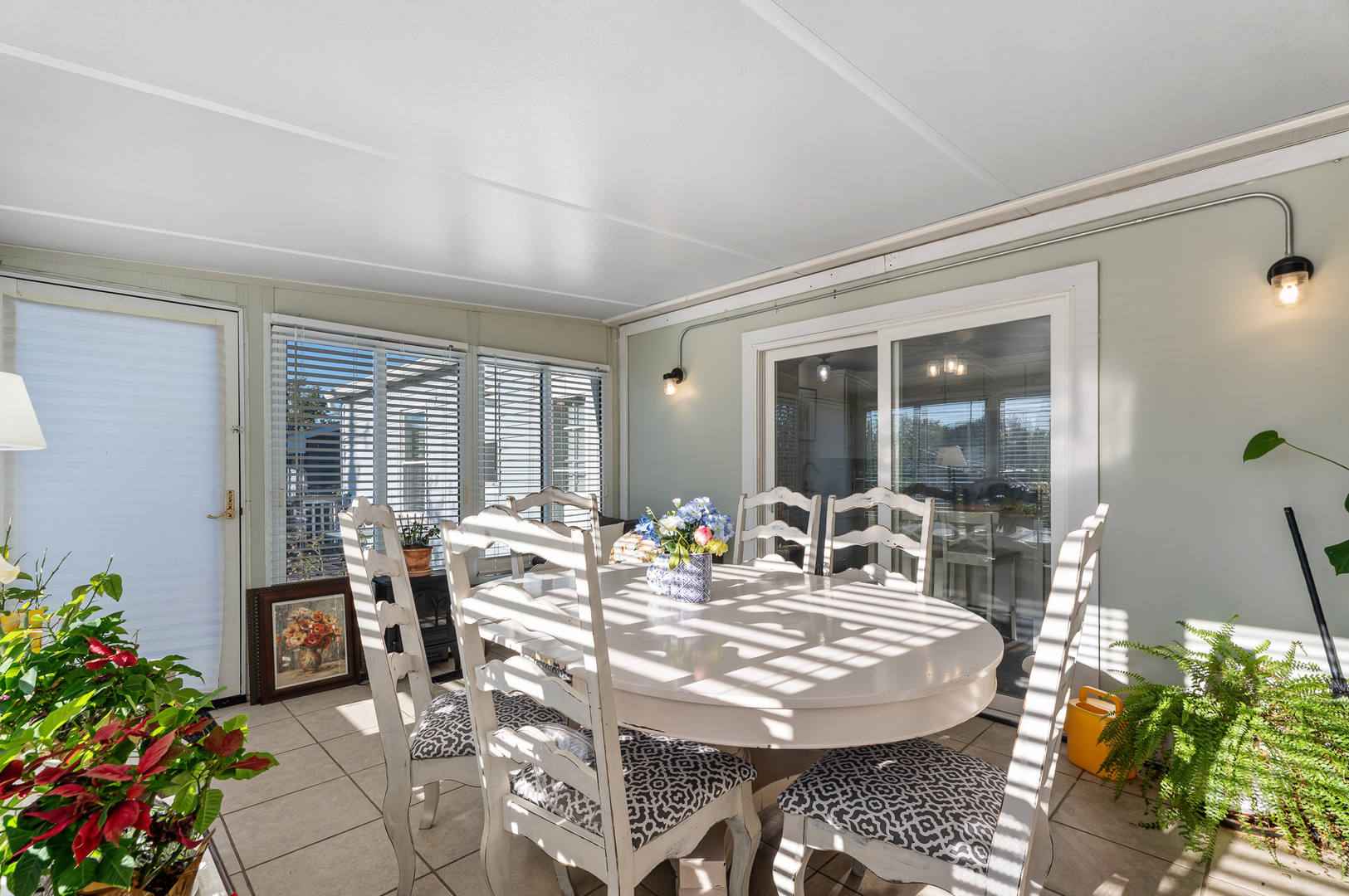 428 Kenyon Avenue Property Photo 11