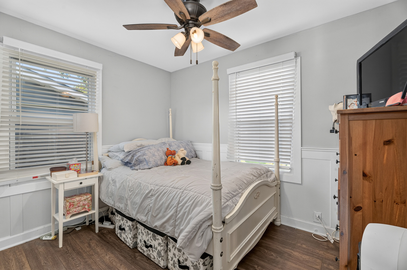 428 Kenyon Avenue Property Photo 19