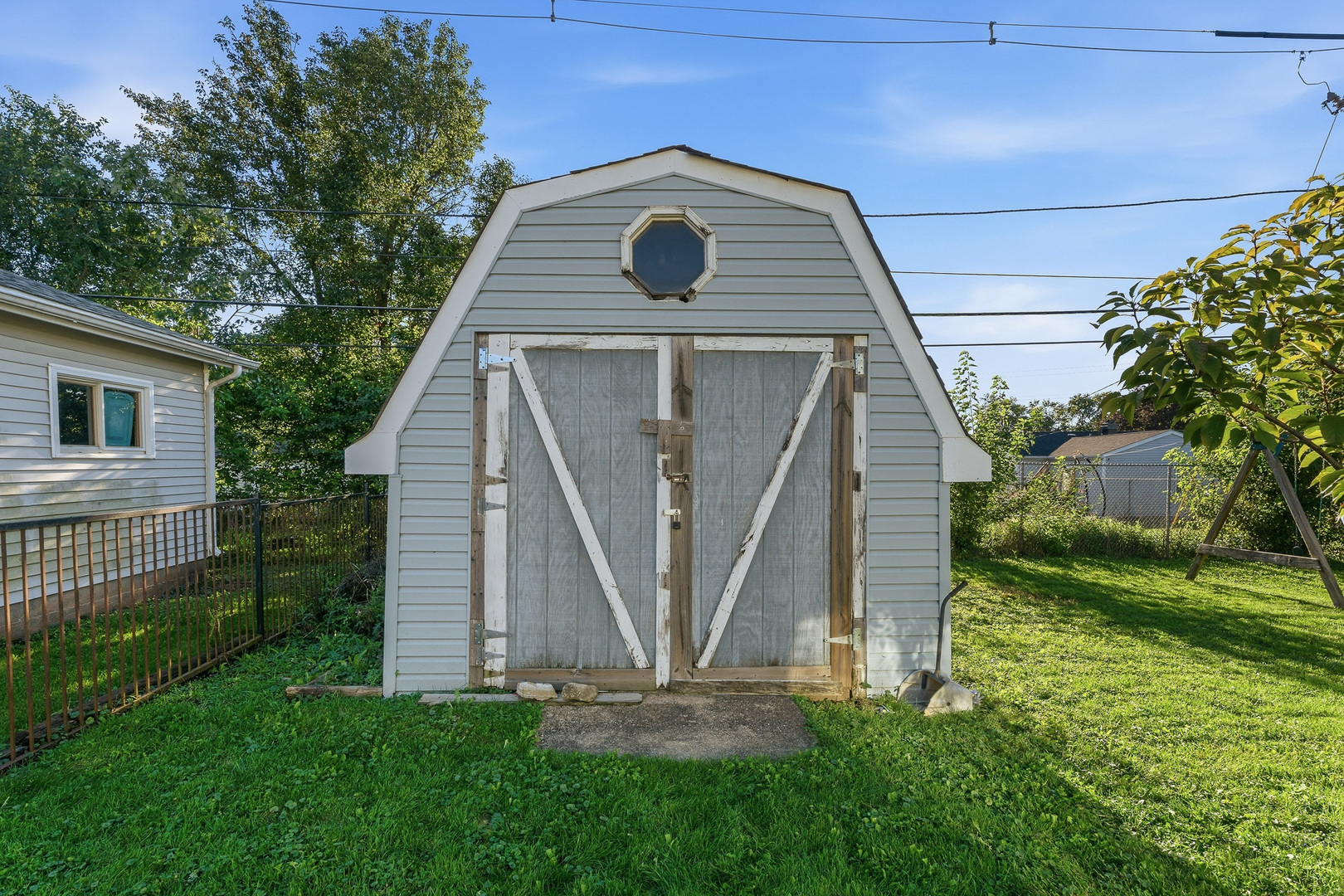 428 Kenyon Avenue Property Photo 28