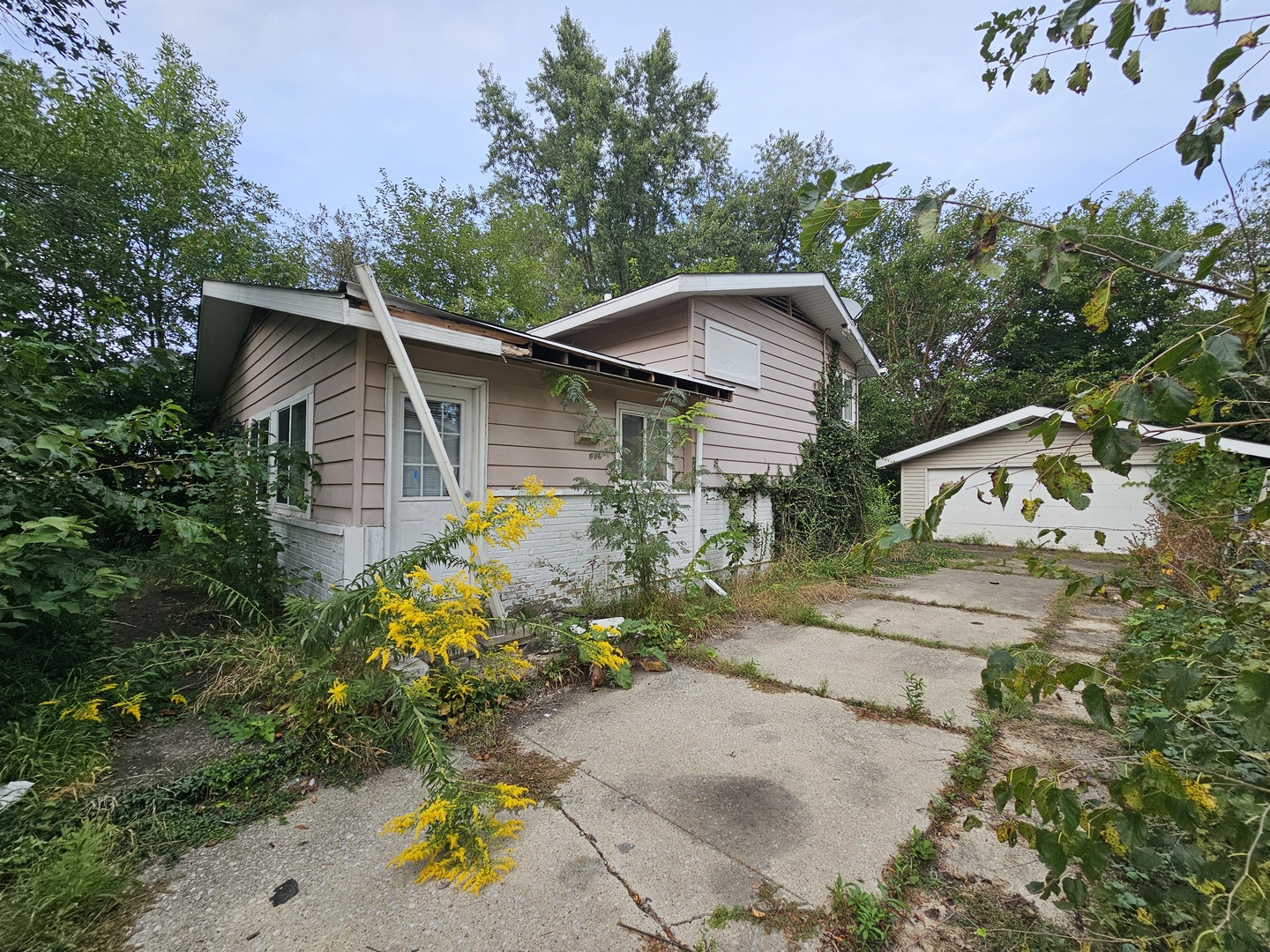 316 Winnebago Street Property Photo 11