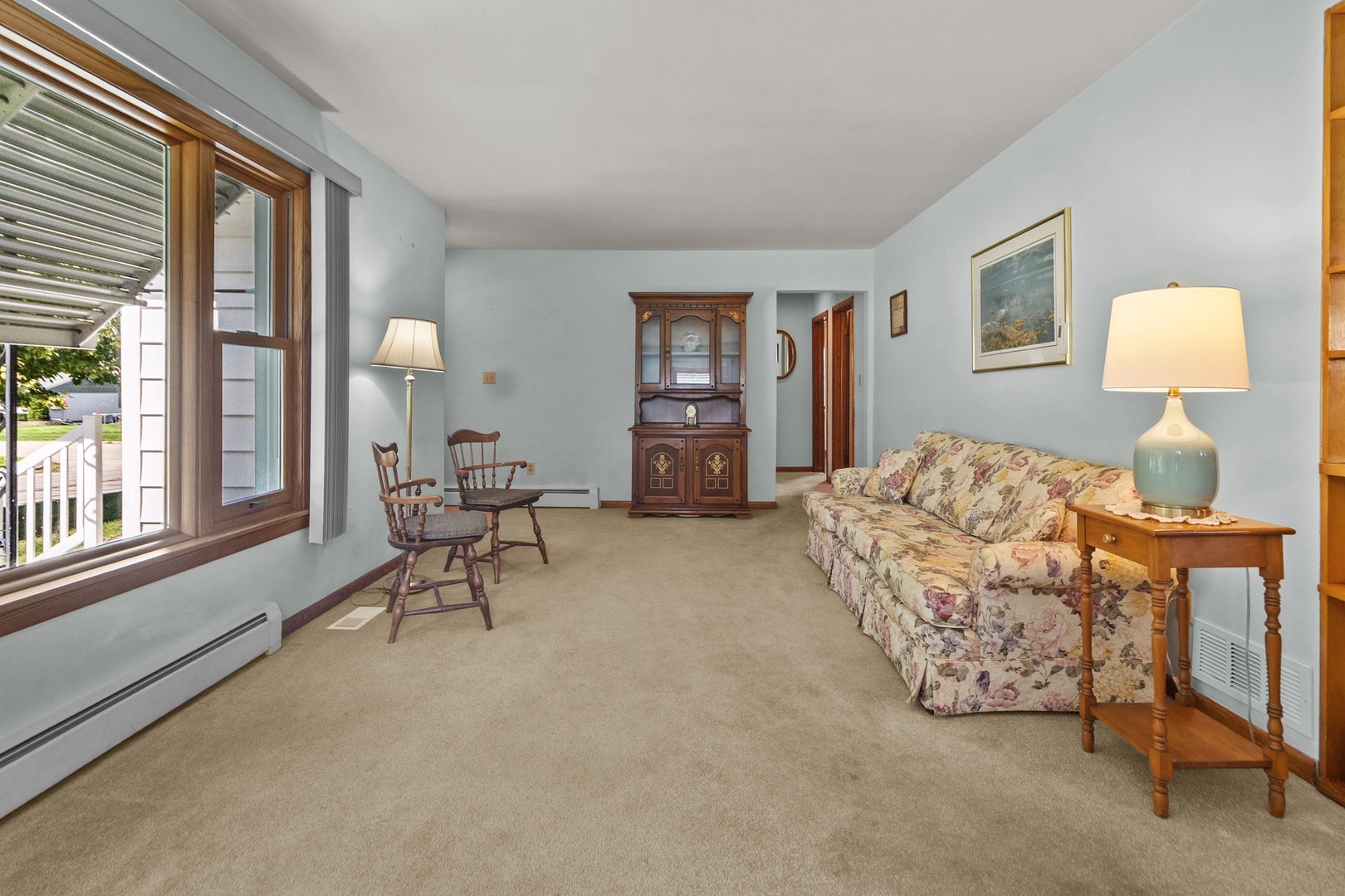 907 4th Street Property Photo 3