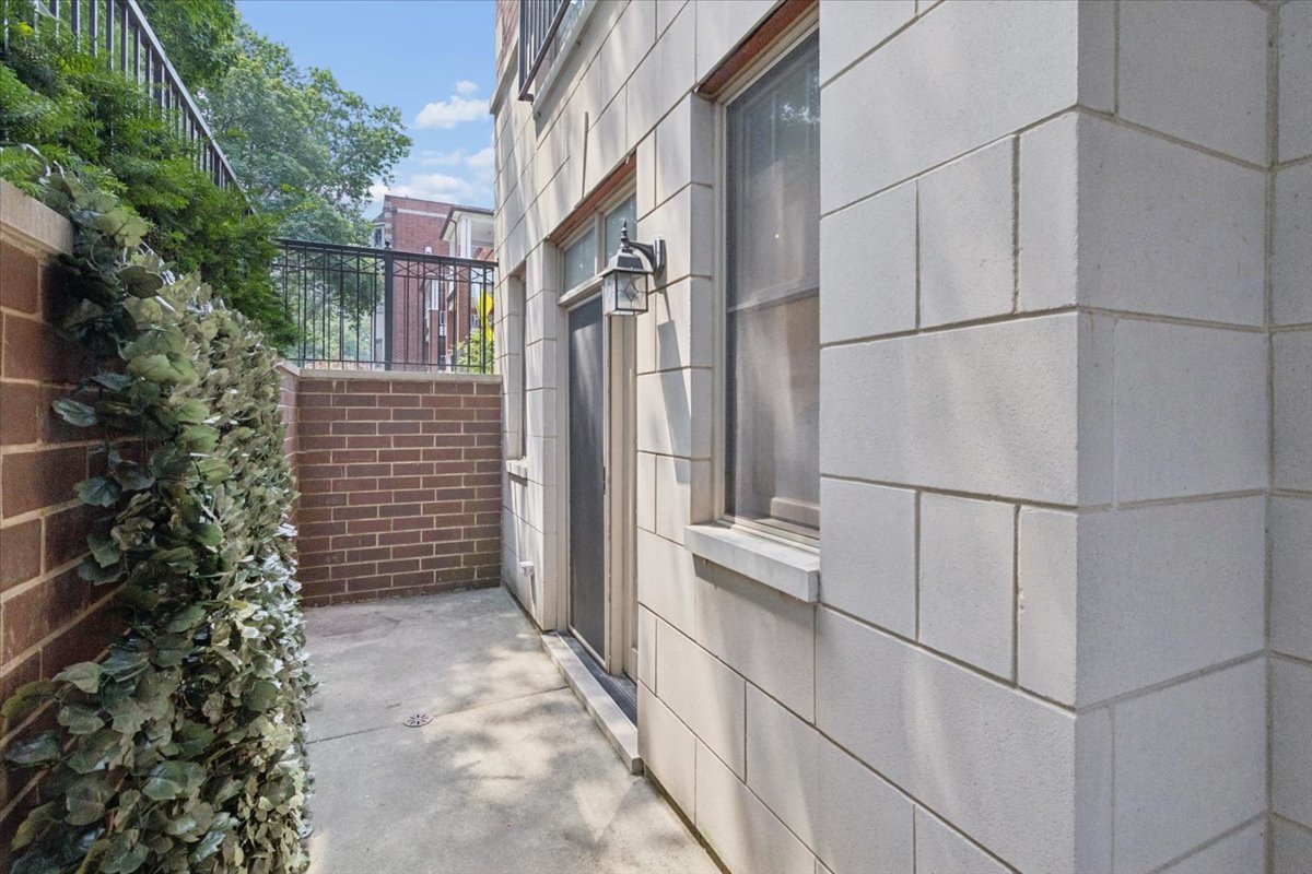 7246 N Oakley Avenue 1s Property Photo 18