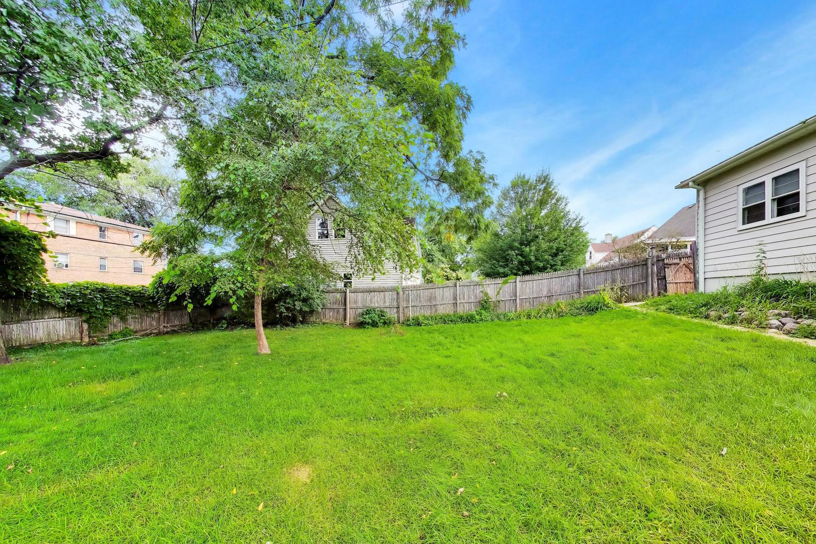 318 S Hale Street Property Photo 52