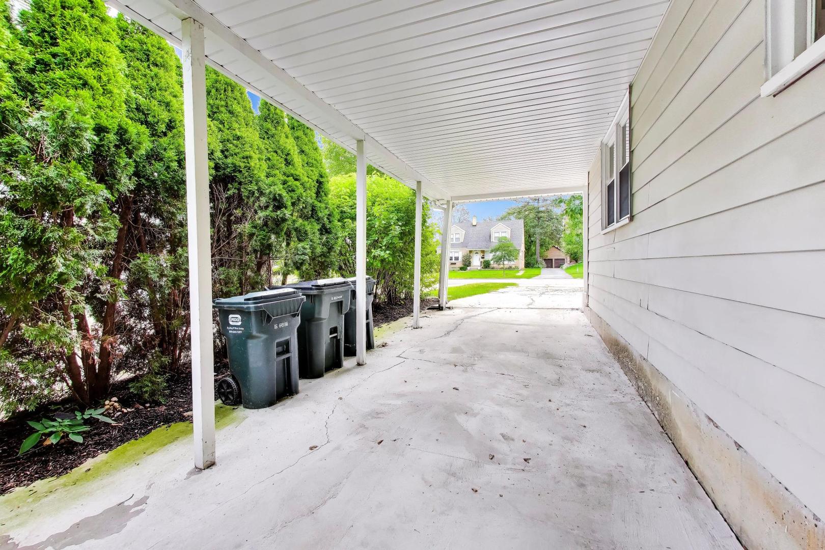 318 S Hale Street Property Photo 56