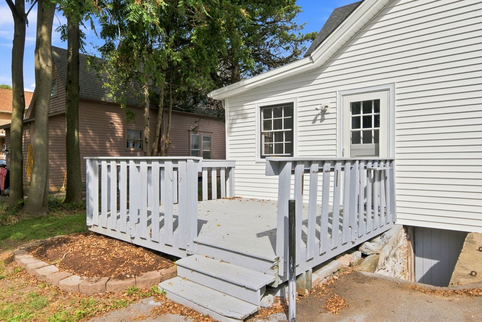428 E Wilson Street Property Photo 43