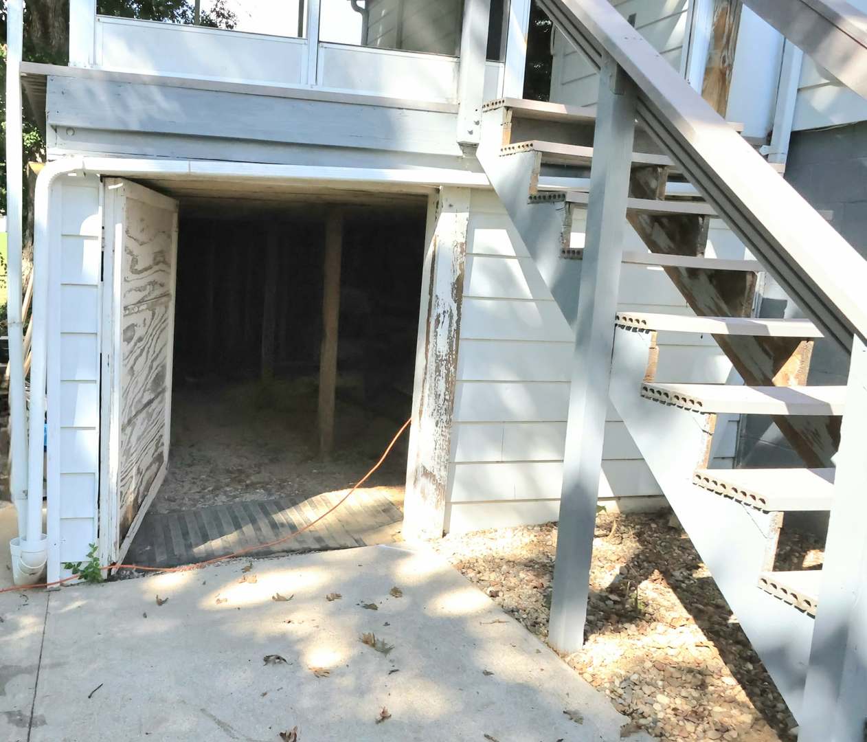 201 Williford Road Property Photo 5