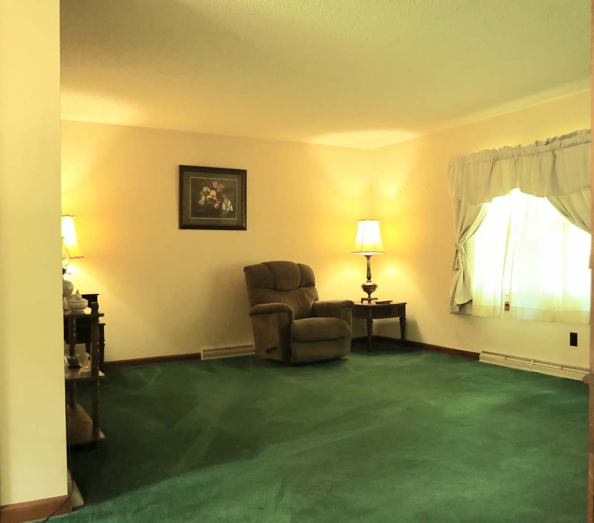 201 Williford Road Property Photo 8