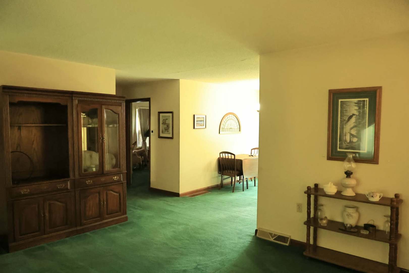 201 Williford Road Property Photo 10