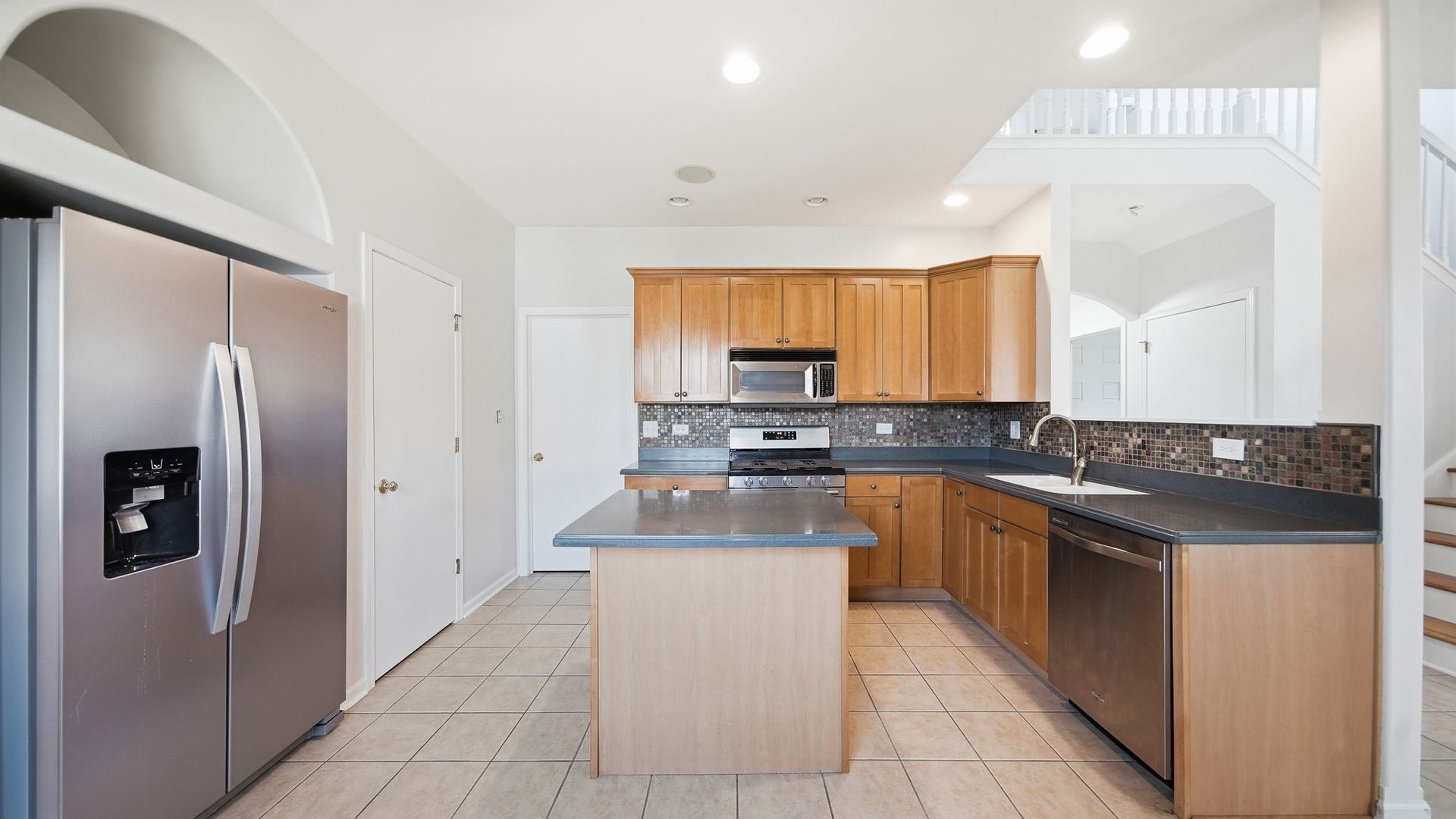 16146 Huron Street Property Photo 7