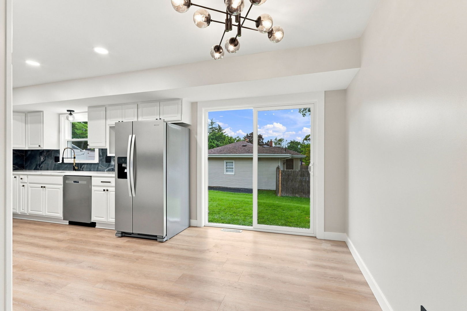 544 Sunset Vale Property Photo 8