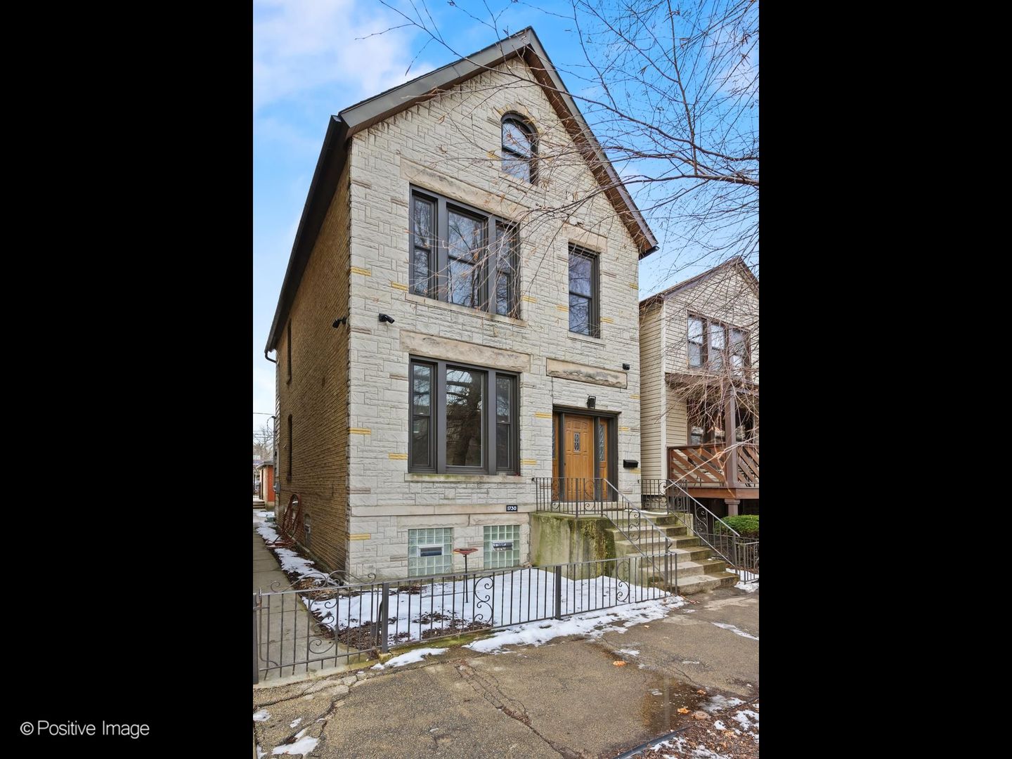 1730 N Wilmot Avenue Property Photo 1