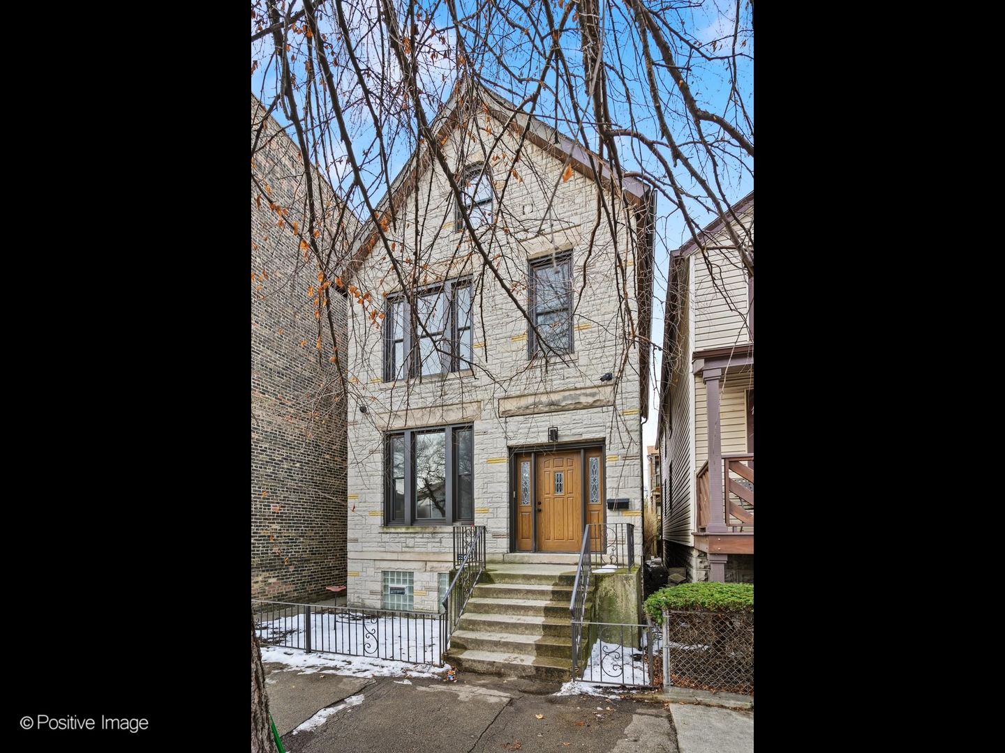 1730 N Wilmot Avenue Property Photo 2