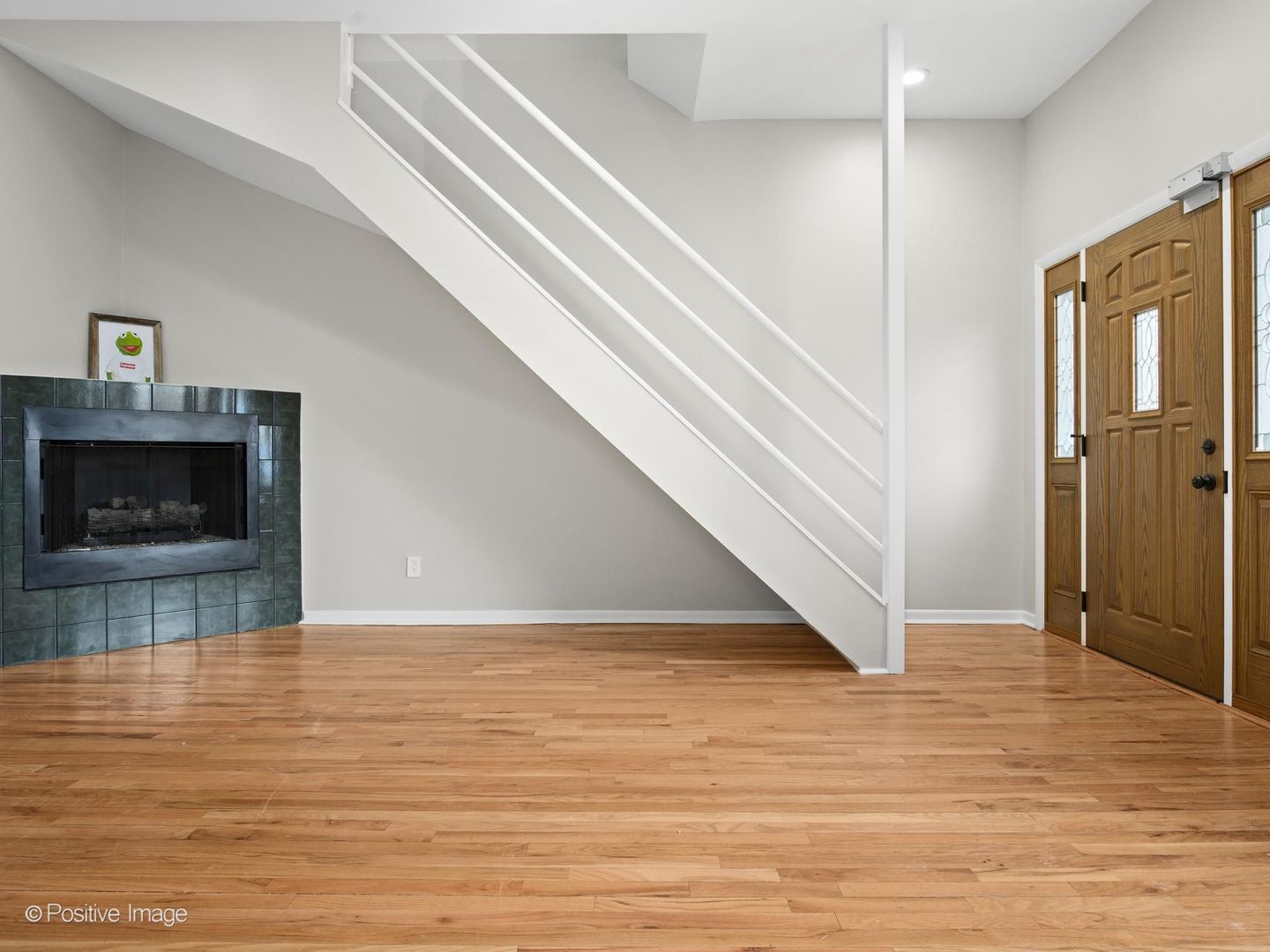 1730 N Wilmot Avenue Property Photo 4
