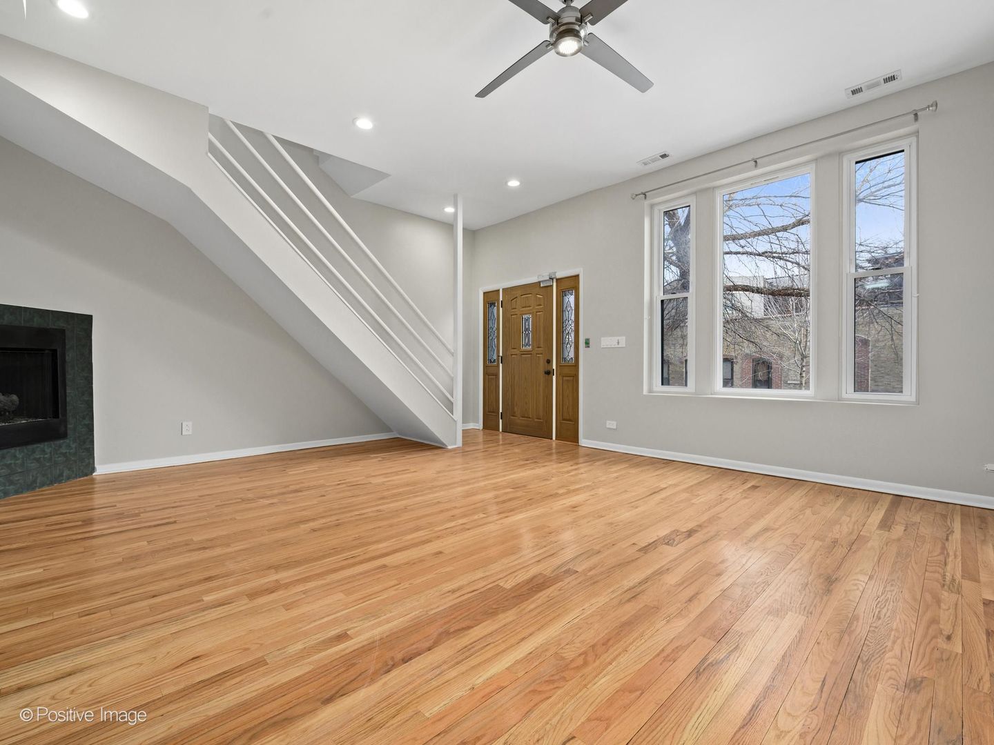 1730 N Wilmot Avenue Property Photo 6
