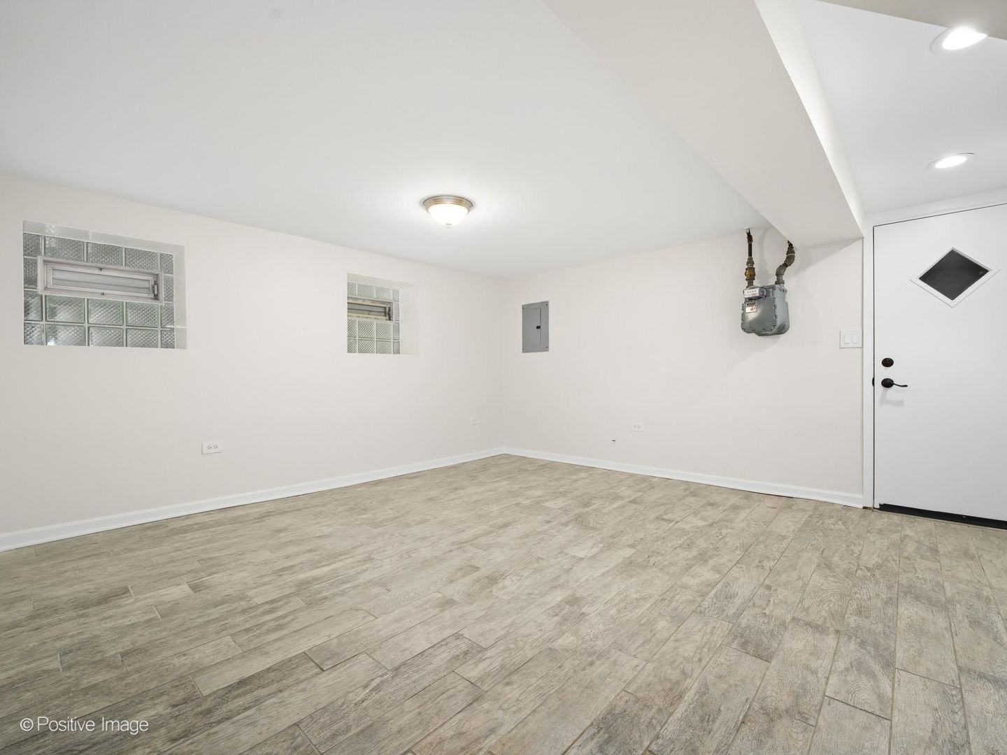 1730 N Wilmot Avenue Property Photo 19