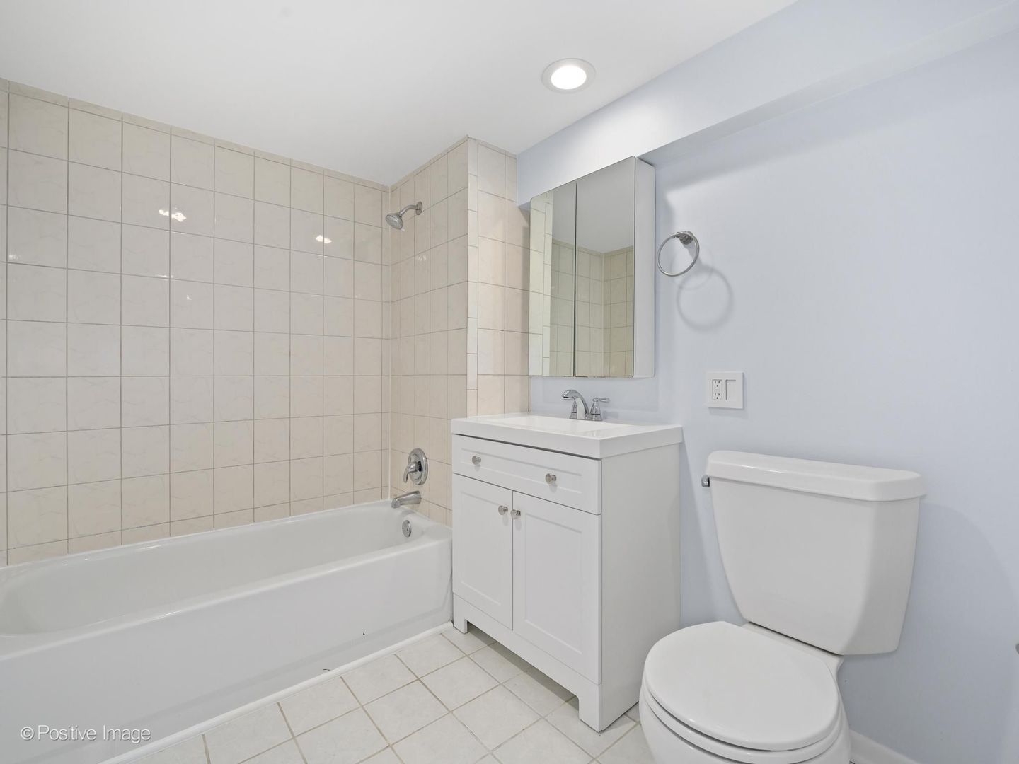 1730 N Wilmot Avenue Property Photo 23