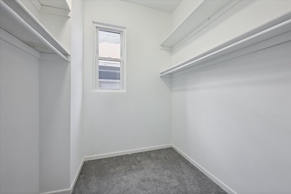 1730 N Wilmot Avenue Property Photo 25