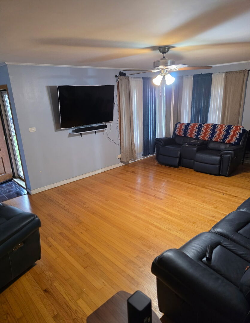 17403 Holmes Avenue Property Photo 3