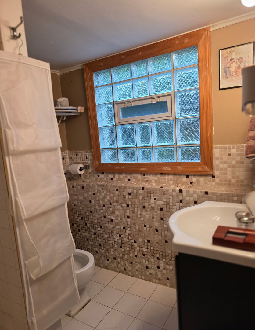17403 Holmes Avenue Property Photo 14