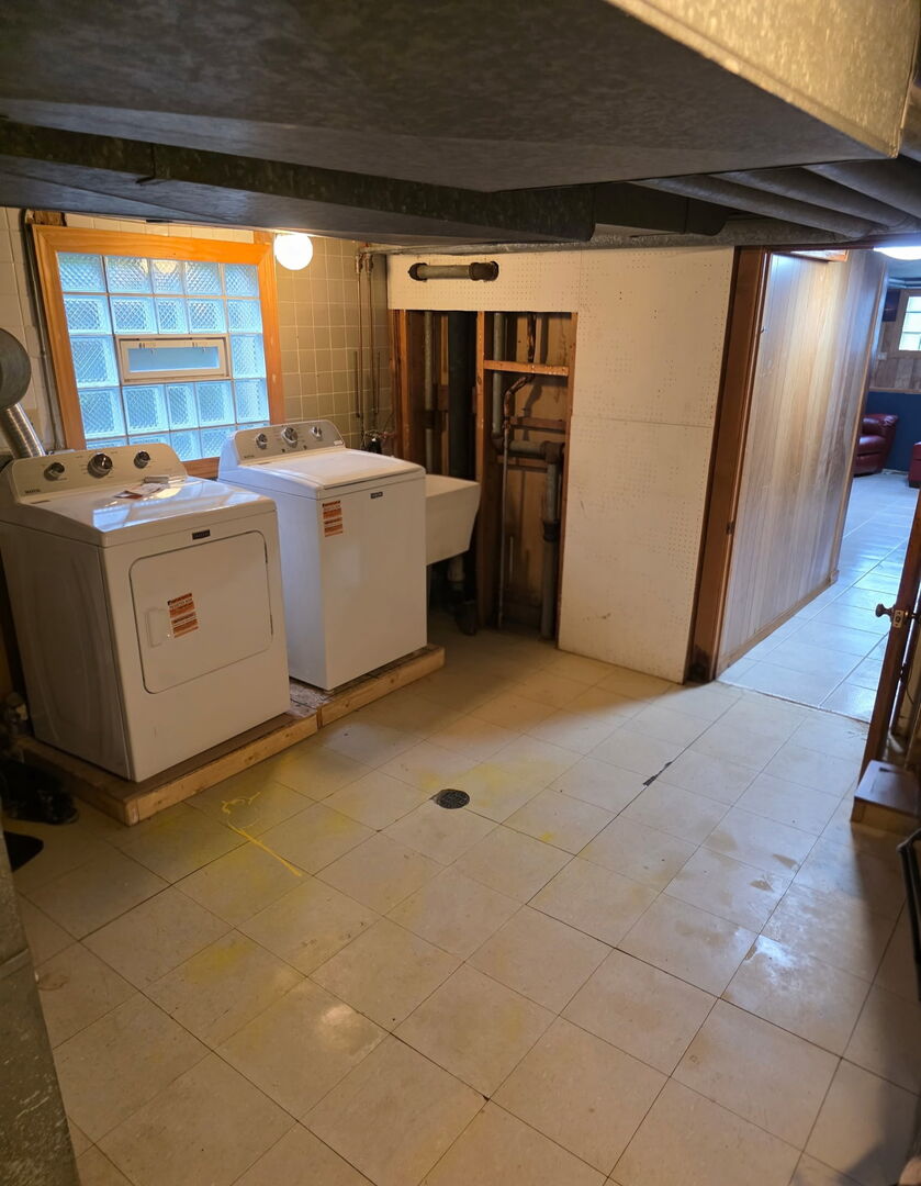 17403 Holmes Avenue Property Photo 15