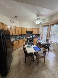 715 Astor Lane 201 Property Photo 2