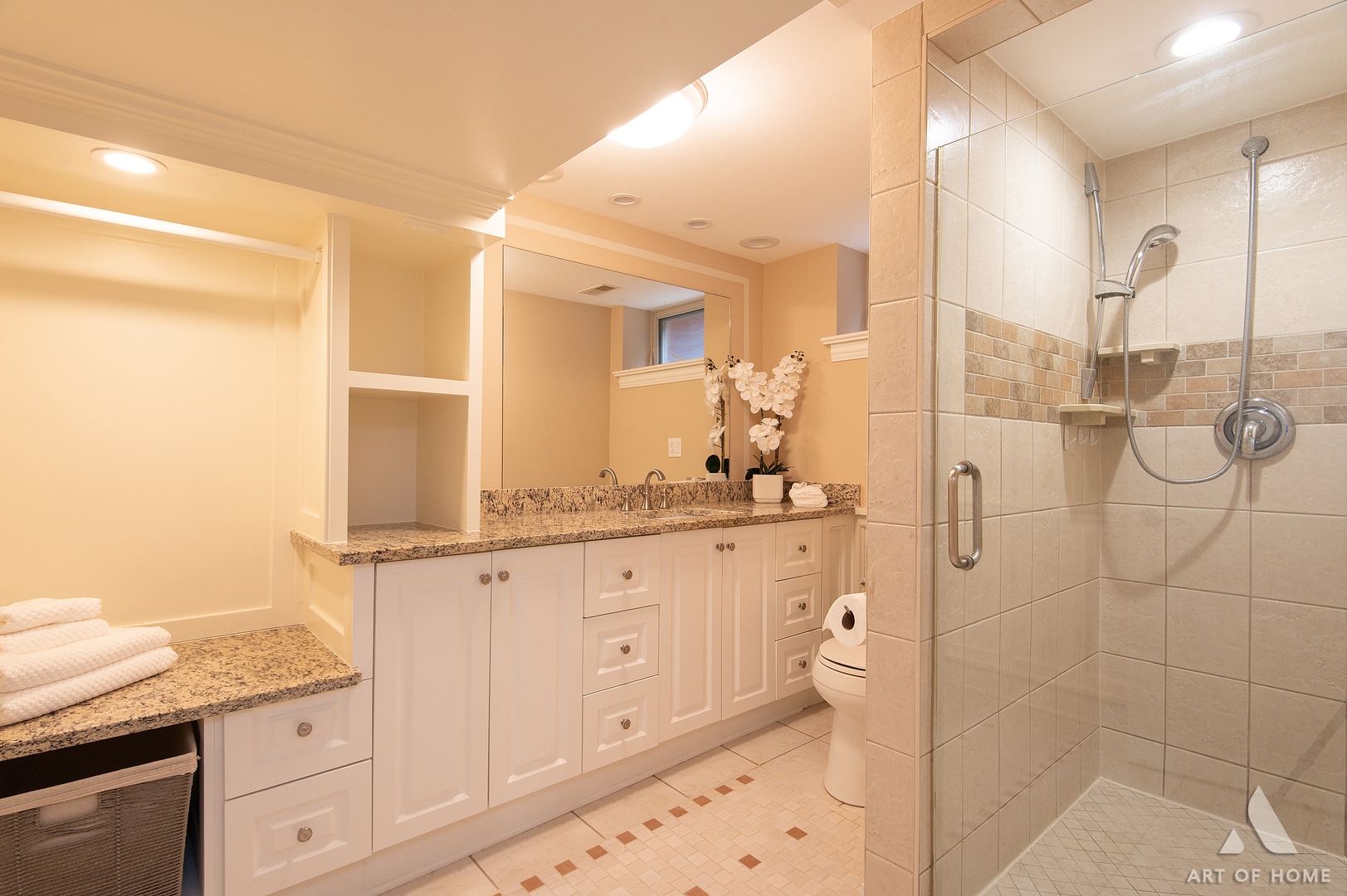 3456 N Pioneer Avenue Property Photo 25