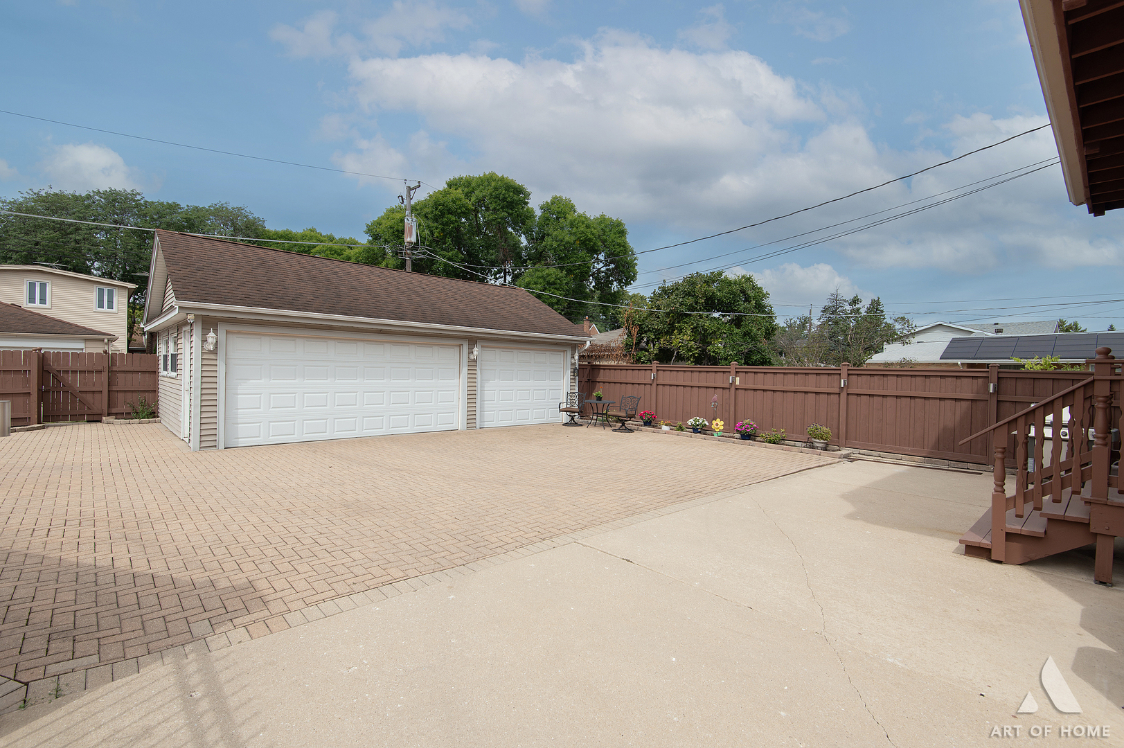 3456 N Pioneer Avenue Property Photo 32