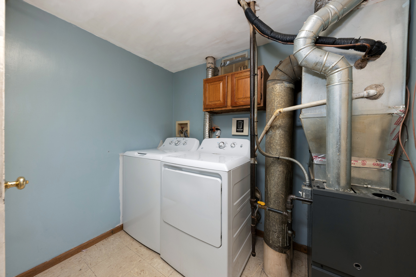 3242 Gresham Lane E Lane Property Photo 10