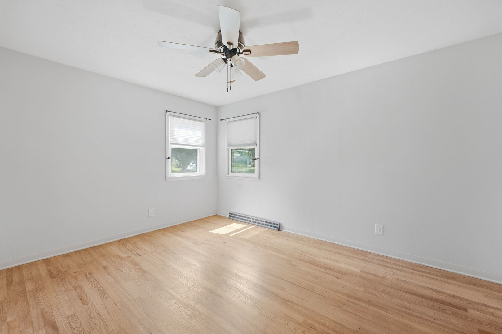 314 Oak Street Property Photo 8