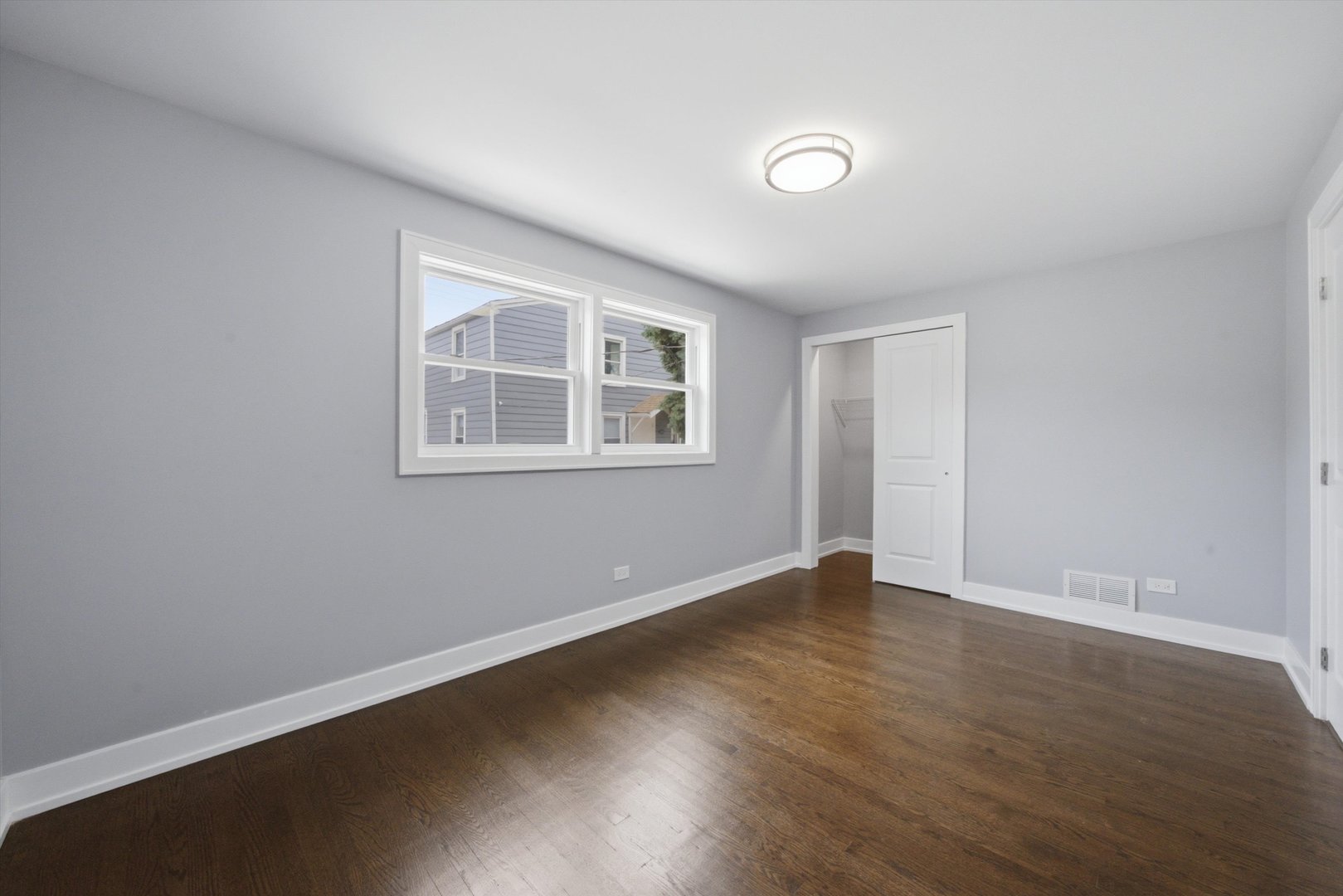 2016 W 52nd Street Property Photo 12