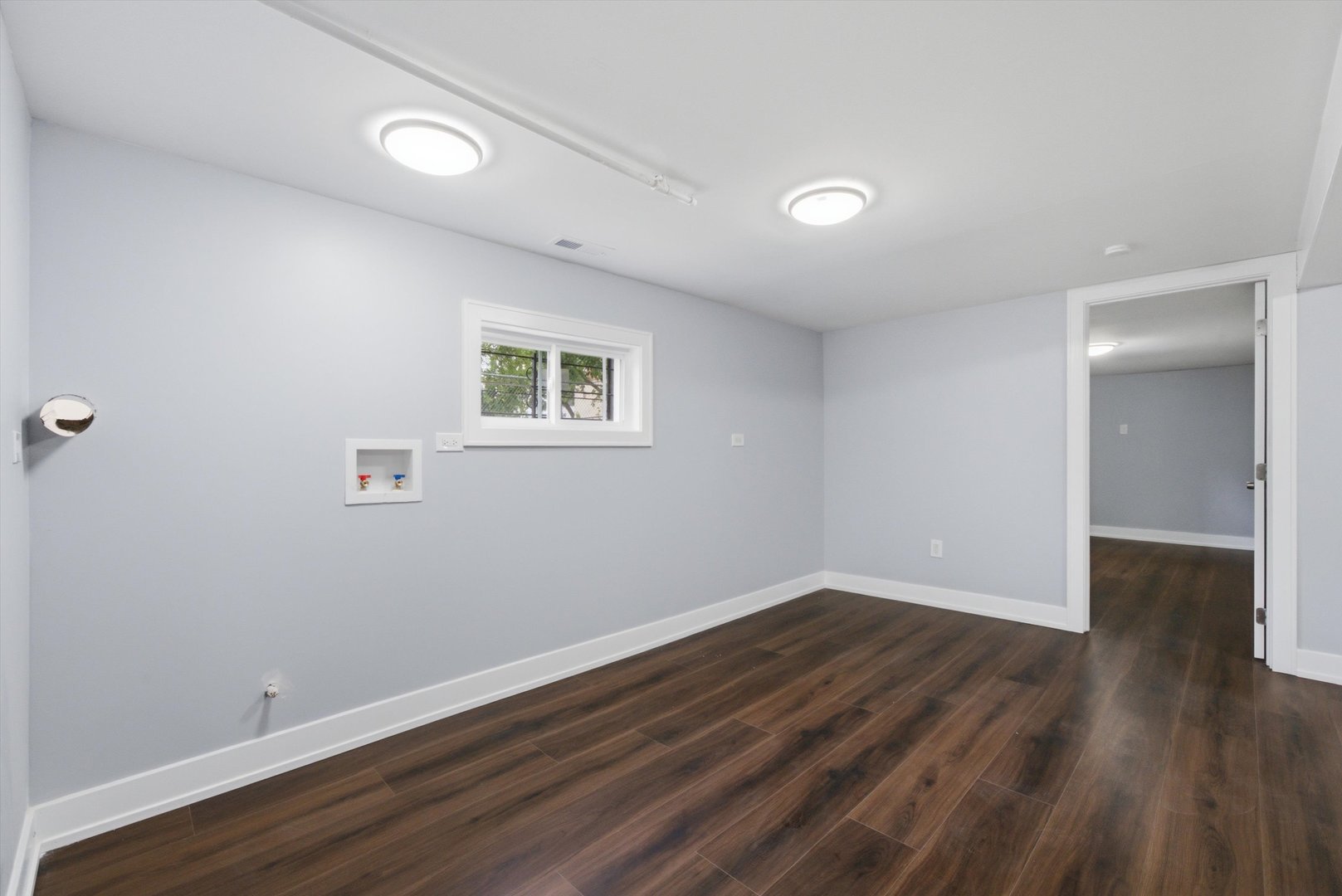 2016 W 52nd Street Property Photo 20