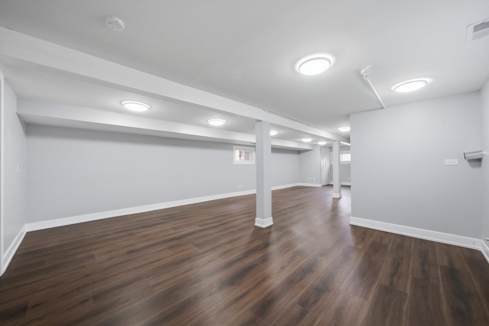 2016 W 52nd Street Property Photo 21